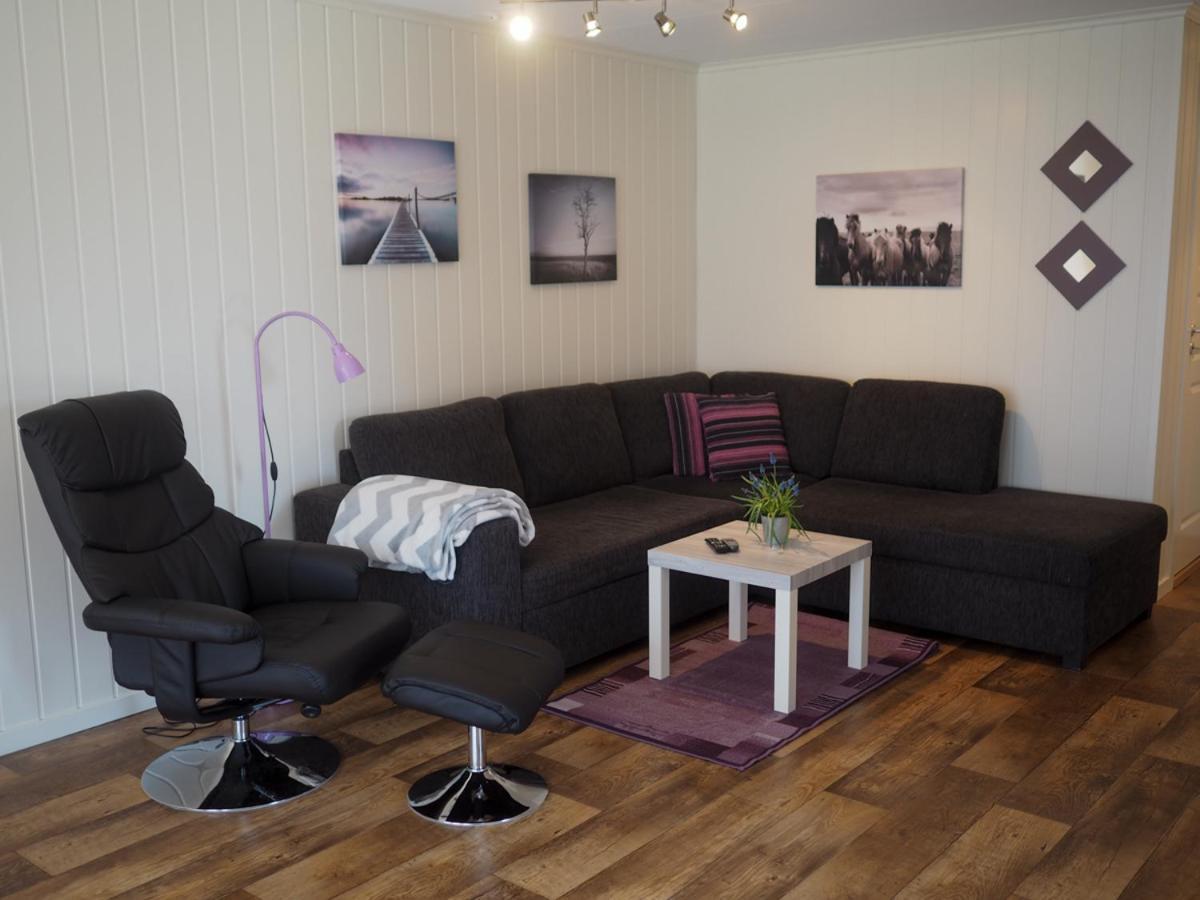 Stryn Stor Og Moderne Leilighet ภายนอก รูปภาพ